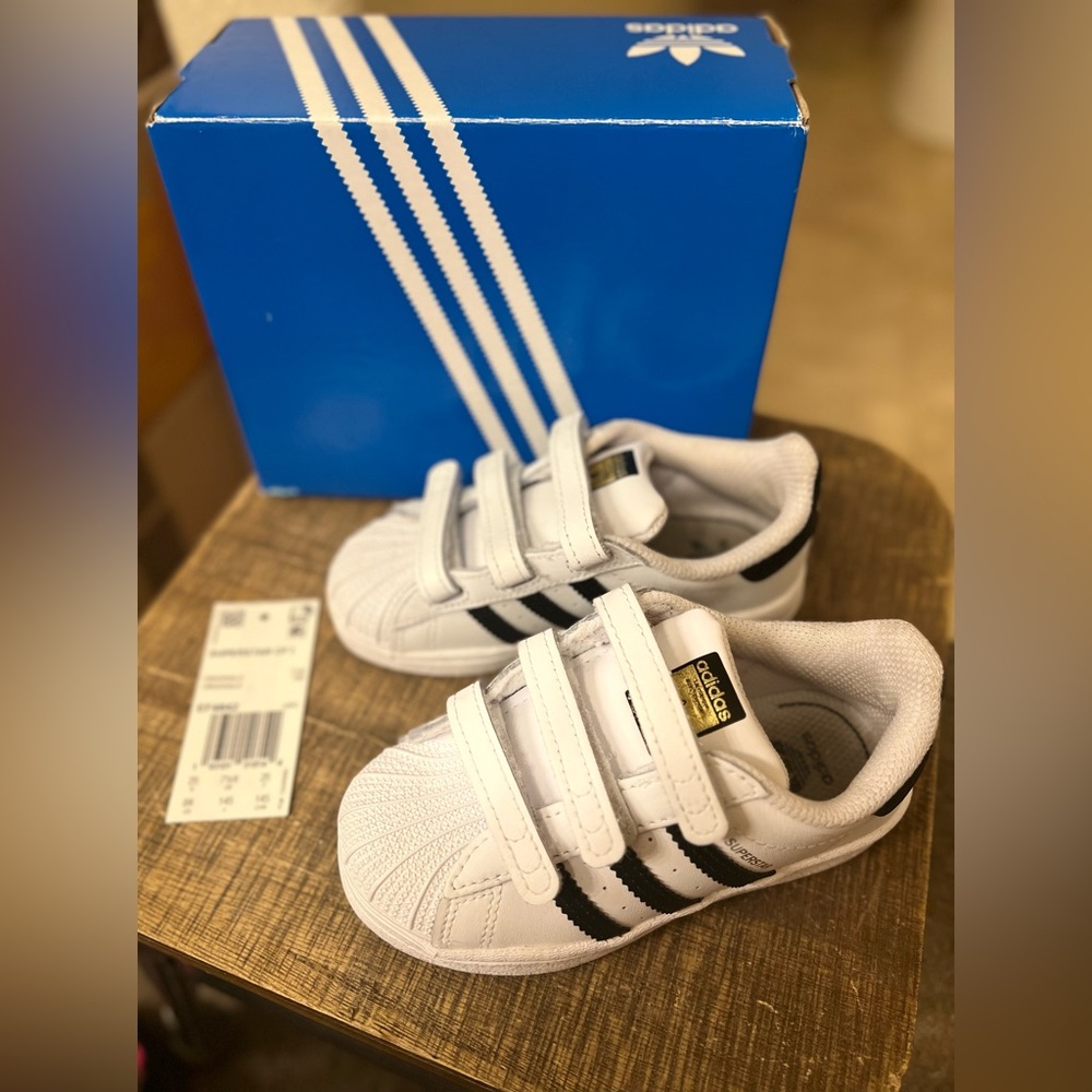 Adidas SUPERSTAR SHOES / Toddler Size 8 /